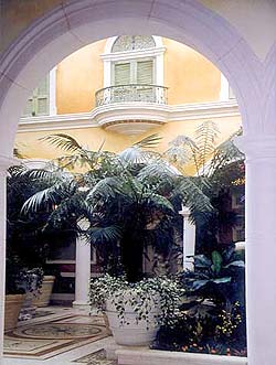 Barth White courtyard